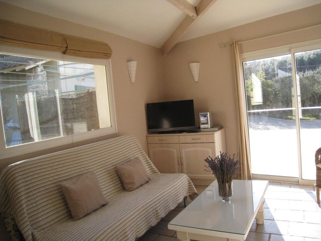Le Clos Olives Comps  ภายนอก รูปภาพ